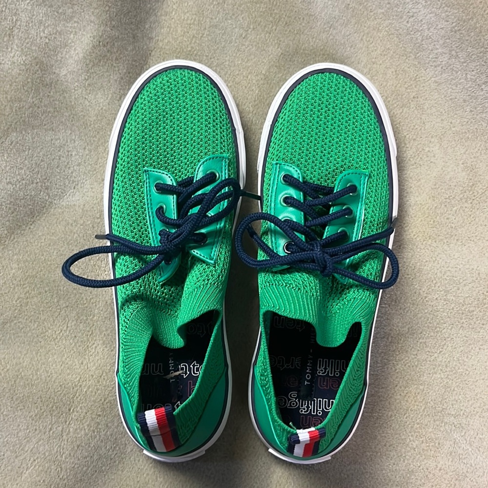 Tommy Hilfiger green slip on shoes with tie great condition only worn once